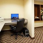 HOLIDAY INN EXPRESS HOTEL & SUITES FRANKLIN - OIL 3 Stars