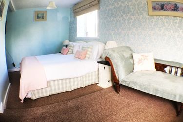 Hillside Bed And Breakfast:  CREDITON