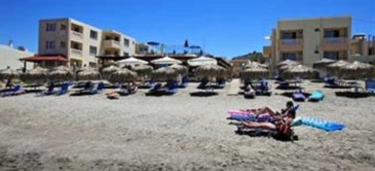 Menia Beach Hotel:  CRETA