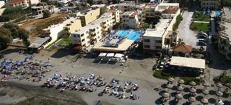 Menia Beach Hotel:  CRETA