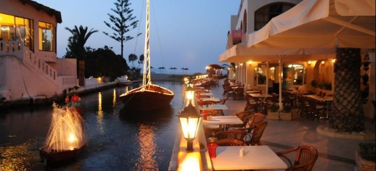 Hotel Kalyves Beach:  CRETA
