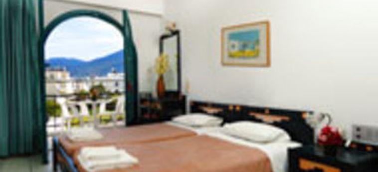 Hotel Antinoos:  CRETA