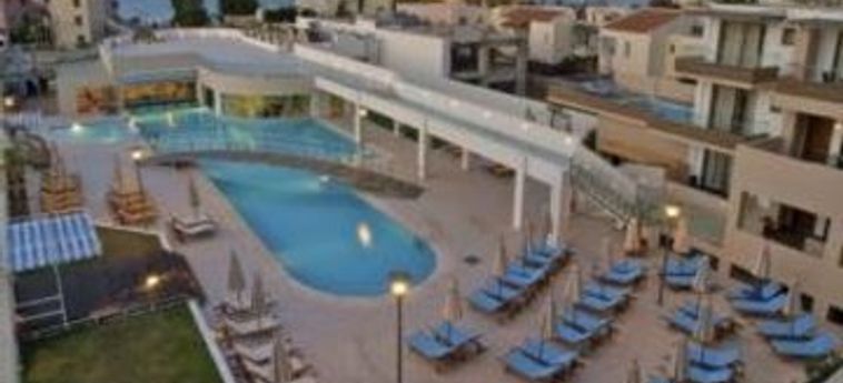 Hotel Iolida Beach:  CRETA