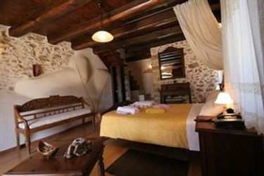 Hotel Samonas, Traditional Villas:  CRETE