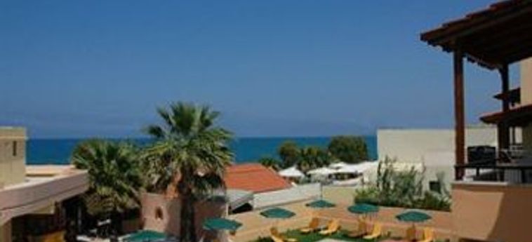 Mythos Beach Hotel:  CRÈTE