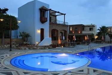 Omega Platanias Hotel Village:  CRETE