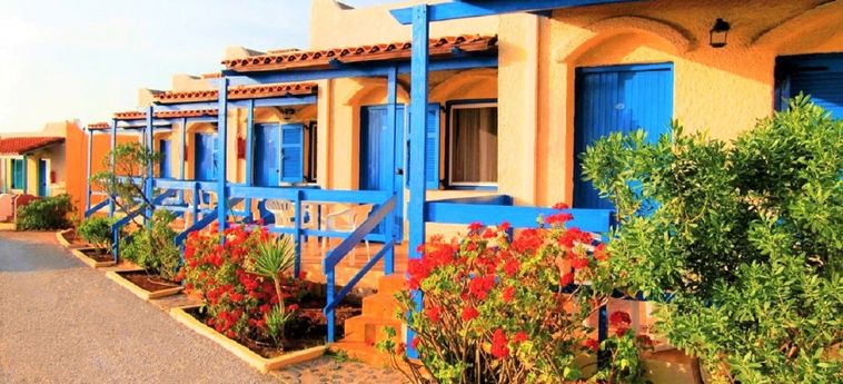 Hotel Zorbas Beach Village:  CRETE