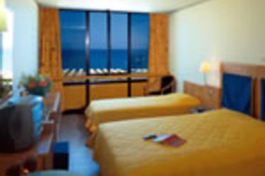 Hotel Kriti Beach:  CRETE
