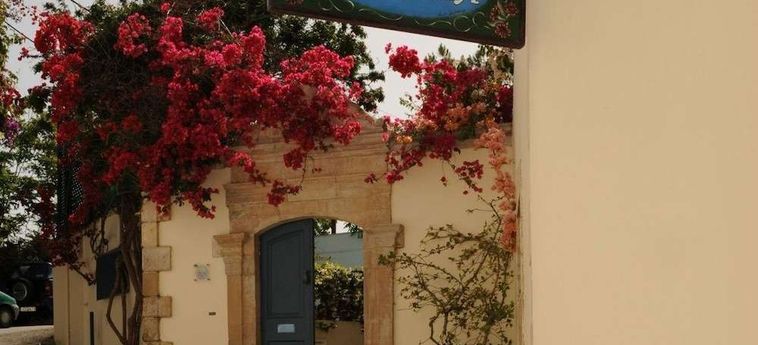 Hotel Villa Kynthia:  CRÈTE