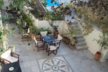 Hotel Villa Kynthia:  CRETE