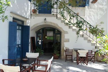 Hotel Villa Kynthia:  CRETE