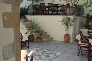 Hotel Villa Kynthia:  CRETE