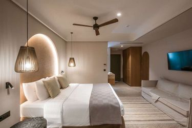 Hotel Paralos Venus Suites - Adults Only:  CRETE