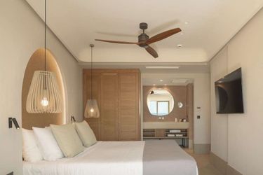 Hotel Paralos Venus Suites - Adults Only:  CRETE