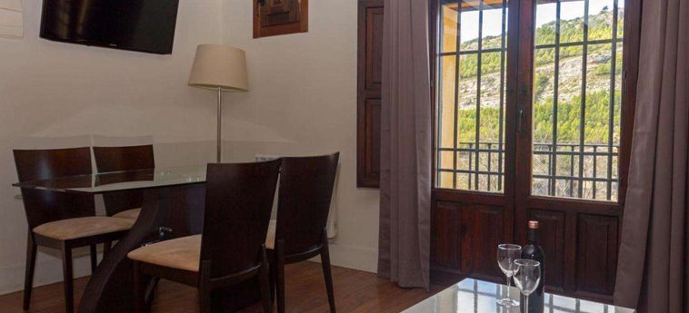 Hotel Los Ojos De La Mora Apartamentos Boutique Cuenca: Foto 