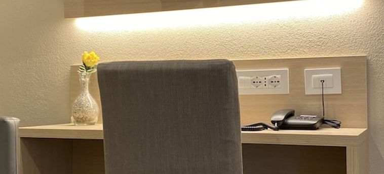 Hotel Victoria Cuneo Cuneo: Foto 