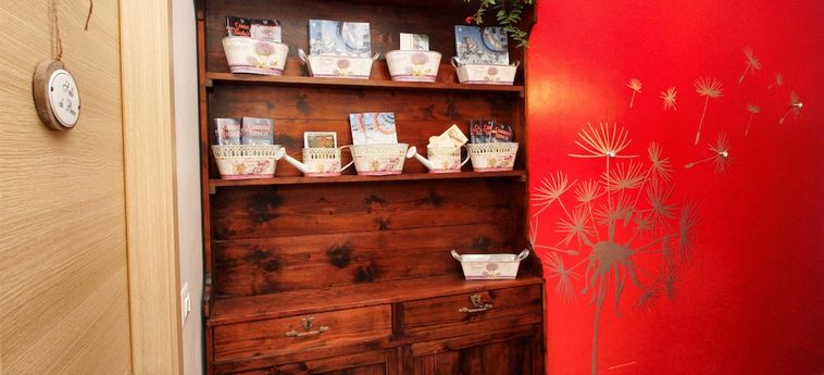 Hotel B&Amp;B Il Rosso E Il Blu Cuneo: Foto 