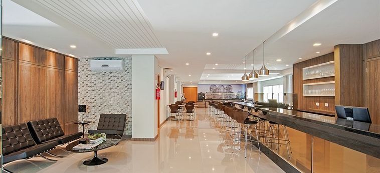 Slim Hotel Curitiba Av Das Torres Curitiba: Foto 