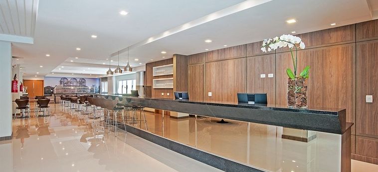 Slim Hotel Curitiba Av Das Torres Curitiba: Foto 