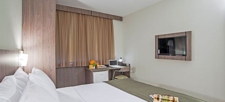 Slim Hotel Curitiba Av Das Torres Curitiba: Foto 