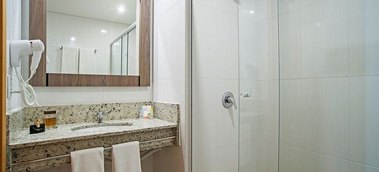 Slim Hotel Curitiba Av Das Torres Curitiba: Foto 