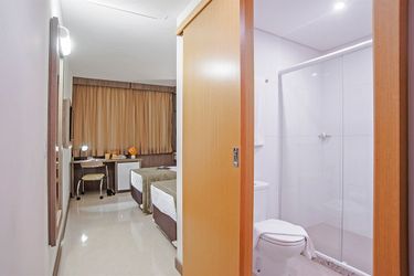 Slim Hotel Curitiba Av Das Torres Curitiba: Photo 