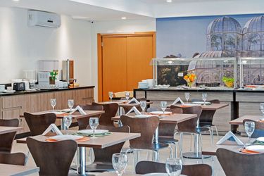 Slim Hotel Curitiba Av Das Torres Curitiba: Photo 