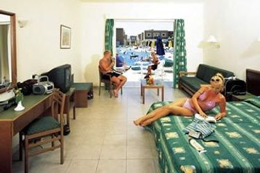 Hotel Panas Holiday Village:  CYPRUS
