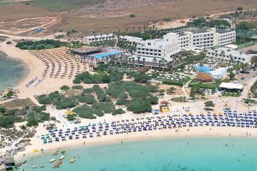 Hotel Dome Beach Resort:  CYPRUS