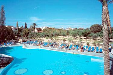 Hotel Basilica Holiday Resort:  CYPRUS