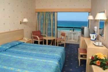 Tsokkos Silver Sands Beach Hotel:  CYPRUS