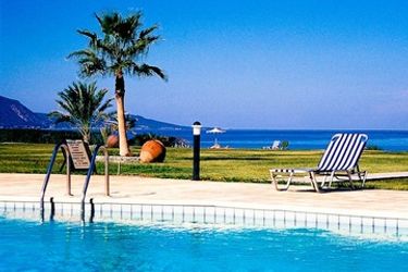 Natura Beach Hotel & Villas:  CYPRUS