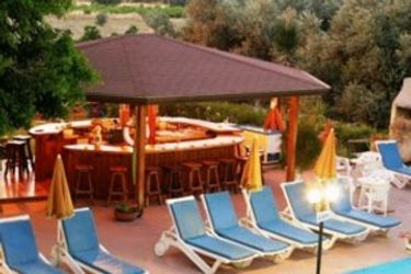 Alkionest Hotel Apartments:  CYPRUS