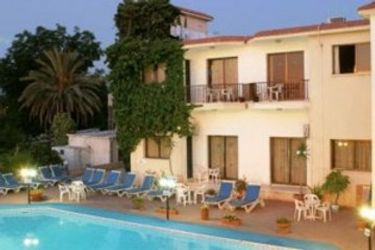 Alkionest Hotel Apartments:  CYPRUS