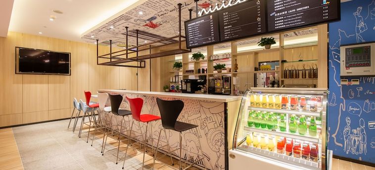 Hotel Ibis Dalian Xinghai Park Dalian: Foto 