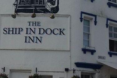 Hotel The Ship In Dock Inn:  DARTMOUTH