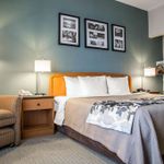 Hotel SLEEP INN & SUITES DAVENPORT - QUAD CITIES