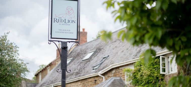 THE RED LION AT HELLIDON 0 Stelle