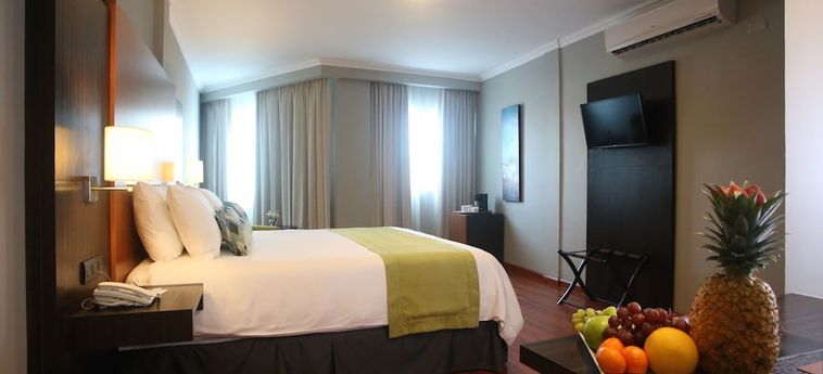 Aranjuez Hotel & Suites:  DAVID