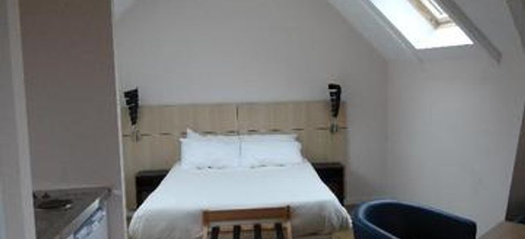 Hotel Comfort Suites Deauville Sud:  DEAUVILLE