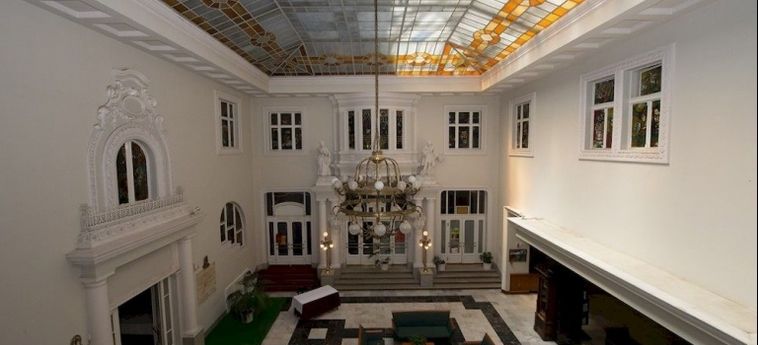 Grand Hotel Aranybika:  DEBRECEN