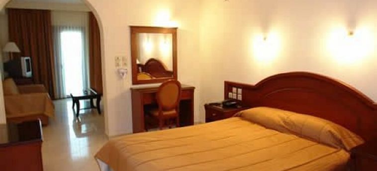 Europa Beach Hotel Delphi : Photo 