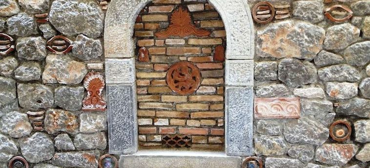 Fedriades Hotel :  DELPHI