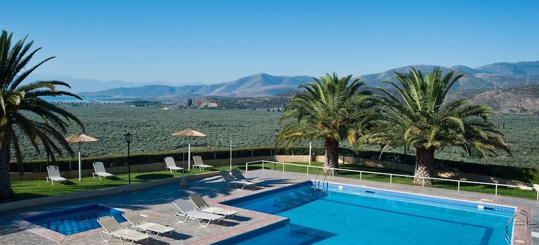 Hotel Chrissa Camping Rooms &Amp; Bungalows Delphi : Photo 