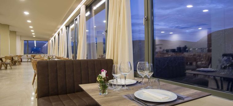 V Hotel Delphi:  DELPHI