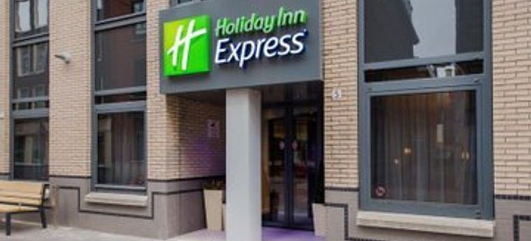 Hotel Holiday Inn Express The Hague Parliament:  DEN HAAG