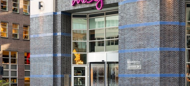 MOXY THE HAGUE 3 Sterne