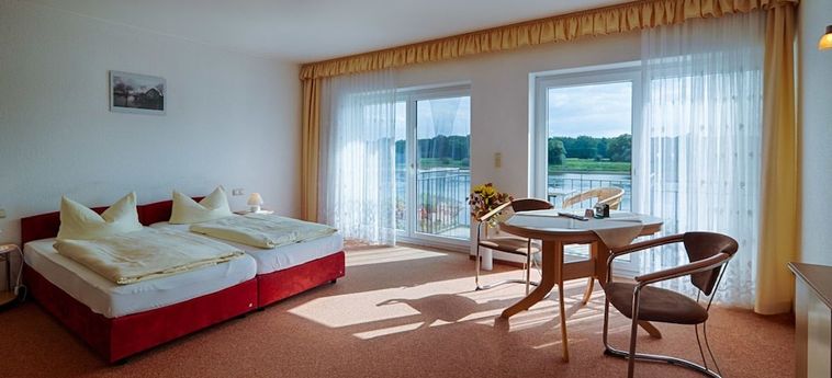 Hotel Elbterrassen Zu Brambach Dessau: Foto 