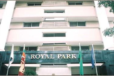 Hotel Royal Park Residence:  DHAKA