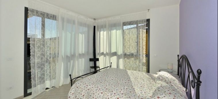 Hotel Residenza Serenella:  DIANO MARINA - IMPERIA